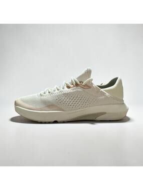 OluKai Kaholo Women's Size 7 Sneakers Athletic Trainer Shoes Off White Outdoor